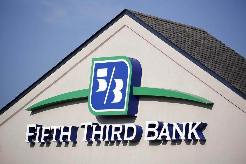 Fifth Third Bank will be closing its offices at 2 p.m. Friday. (Bloomberg)