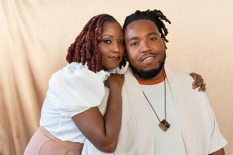 Photo: April and Tyron Harper, owners of Harp Vision, Empower by GoDaddy graduates, and Made in America season 4 subjects 4、泰伦哈珀,视力竖琴的所有者,授权由GoDaddy的毕业生,在美国第四季主题